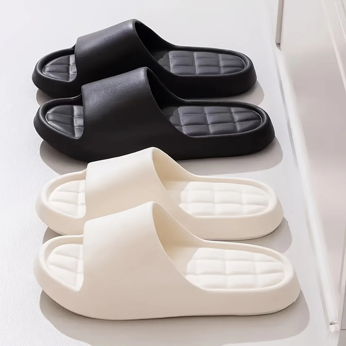 Stylische und elegante EVA-Square-Slipper, rutschfest, lässig mit gerippter Textur - Perfekt für den Innen- und Außenbereich, Strand und Meer, Unisex, geeignet für alle Jahreszeiten, erhältlich in verschiedenen Farben, H
