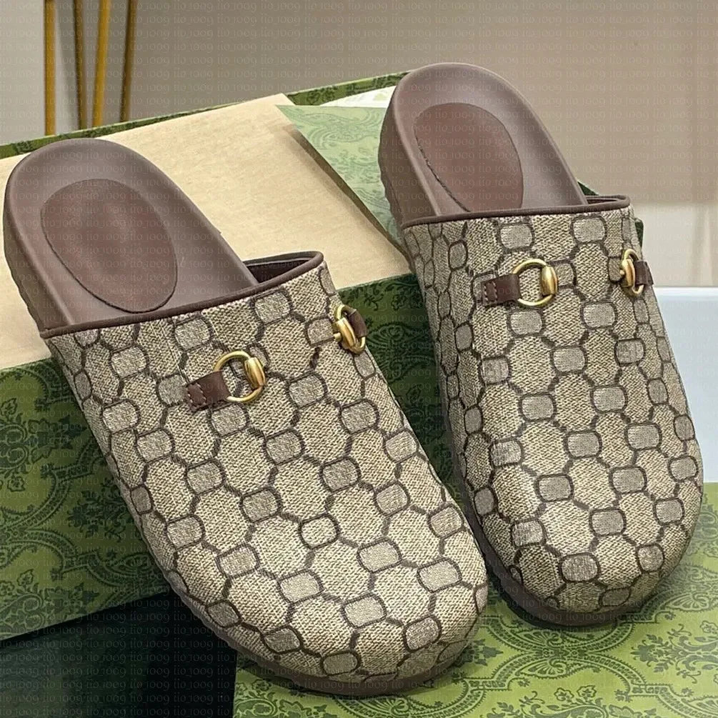 Hot Designer High-end Men's and Women's Casual Mule Shoes Flat Versatile Streetwear Shoes Summer Slippers and Sandals